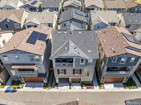 View/Area - 9014 Surge Way, Newark, CA 94560 photo 2 of 7
