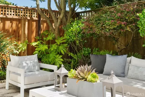 2961 Pacific Ave, San Francisco, CA 94115 photo 32