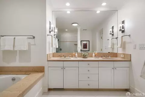 2961 Pacific Ave, San Francisco, CA 94115 photo 41