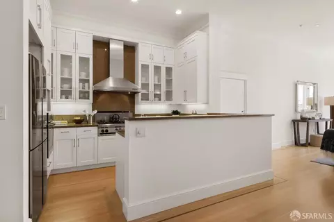 2961 Pacific Ave, San Francisco, CA 94115 photo 15