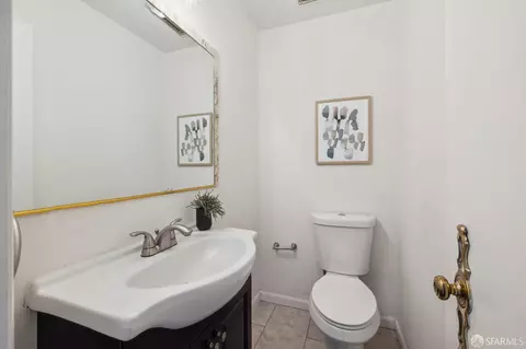 Bath - 1908 Broadway St, San Francisco, CA 94109 photo 1 of 5