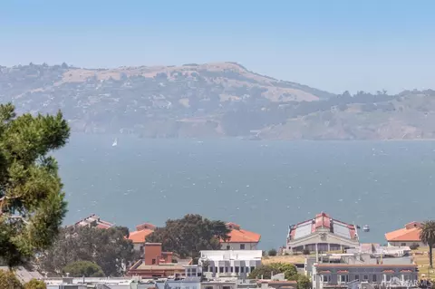 View/Area - 1908 Broadway St, San Francisco, CA 94109 photo 4 of 4