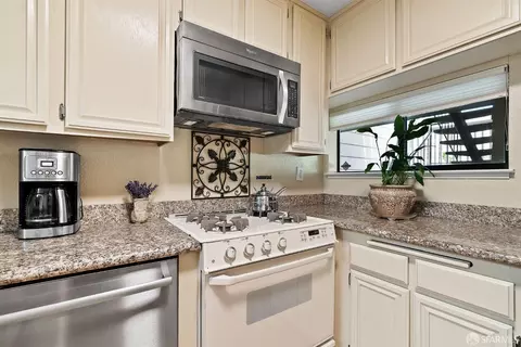 Kitchen - 348 Mill Rd, Martinez, CA 94553 photo 3 of 3