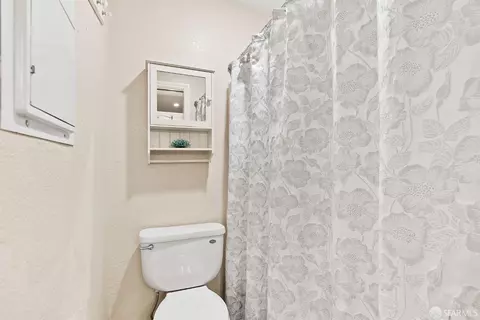 Bath - 348 Mill Rd, Martinez, CA 94553 photo 4 of 4