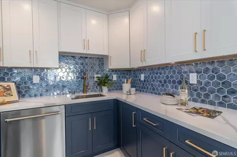 Kitchen - 5007 Palmetto Ave #39, Pacifica, CA 94044 photo 7 of 8