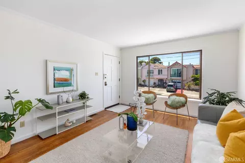 2114 34th Ave, San Francisco, CA 94116 photo 3