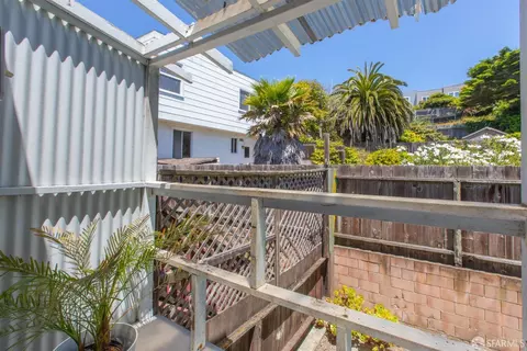 2114 34th Ave, San Francisco, CA 94116 photo 8