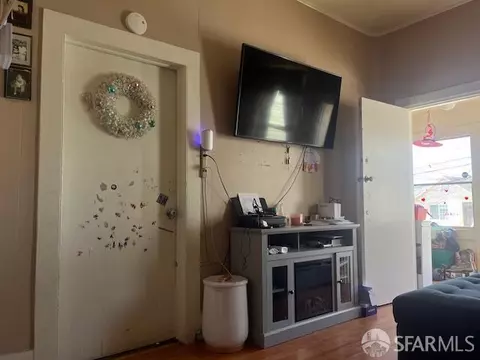 Other - 29 Waterville St, San Francisco, CA 94124 photo 1 of 2
