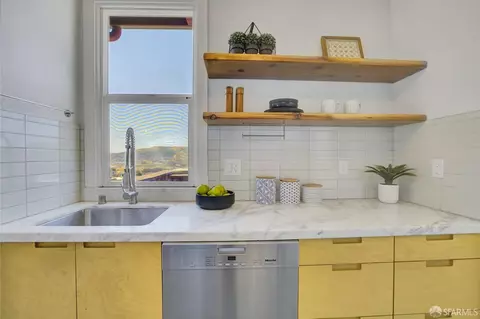Kitchen - 39 Mill St, San Francisco, CA 94134 photo 3 of 4