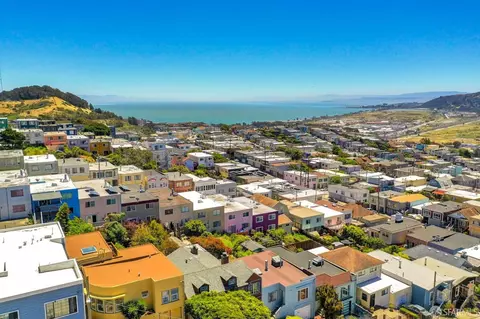 View/Area - 39 Mill St, San Francisco, CA 94134 photo 2 of 5