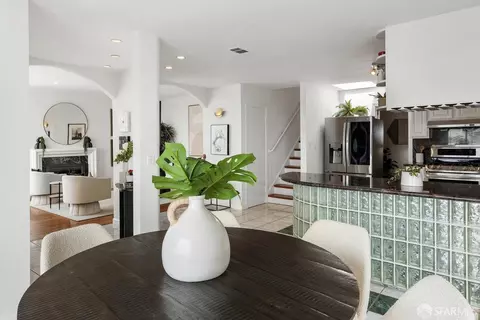 Dining - 2000 15th Ave, San Francisco, CA 94116 photo 2 of 5