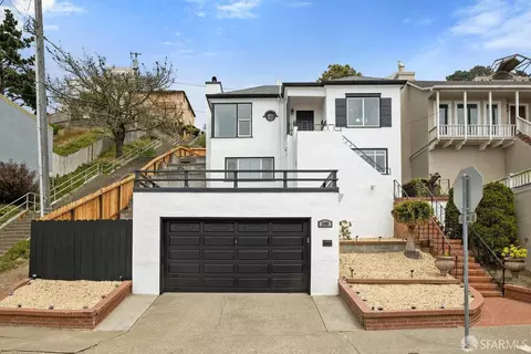 Exterior - 2000 15th Ave, San Francisco, CA 94116 photo 4 of 9