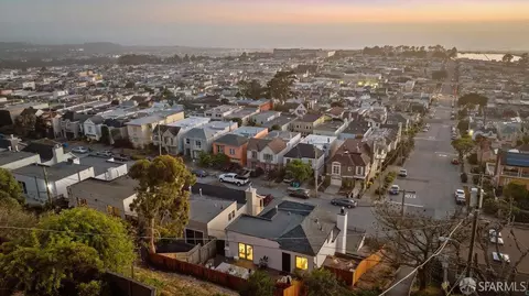 View/Area - 2000 15th Ave, San Francisco, CA 94116 photo 1 of 3