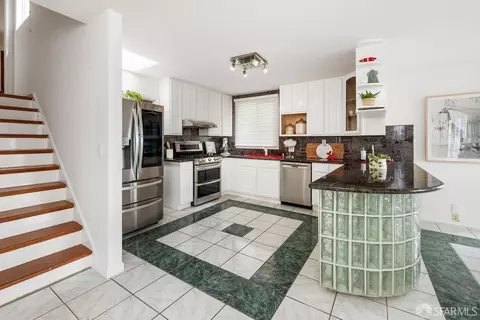 Kitchen - 2000 15th Ave, San Francisco, CA 94116 photo 1 of 4