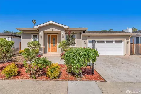 10395 Calvert Dr, Cupertino, CA 95014