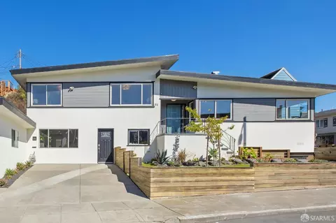 94 Los Palmos Dr, San Francisco, CA 94127