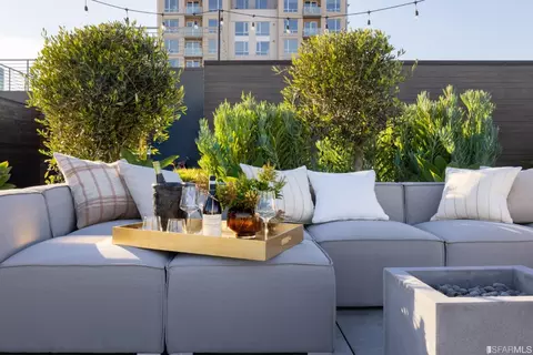 1201 Sutter St #212, San Francisco, CA 94109