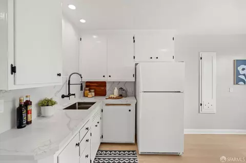 2400 45th Ave, San Francisco, CA 94116 photo 14