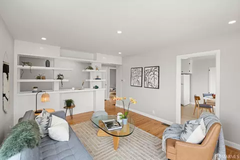 2400 45th Ave, San Francisco, CA 94116 photo 2