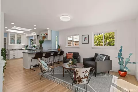 3136 Birdsall Ave, Oakland, CA 94619