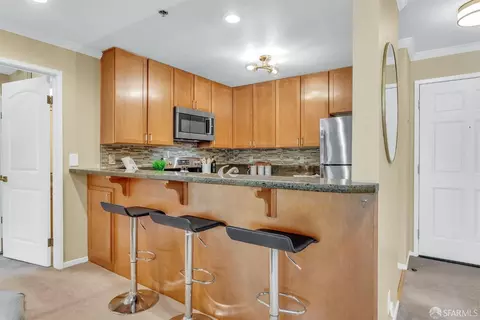 300 Murchison Dr #319, Millbrae, CA 94030 photo 9