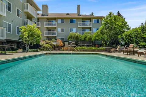 300 Murchison Dr #319, Millbrae, CA 94030