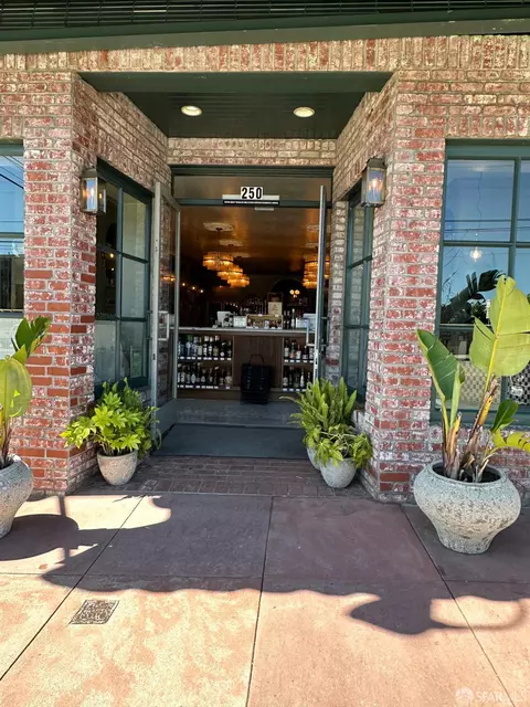 Exterior - 2416 16th Ave, San Francisco, CA 94116 photo 11 of 12