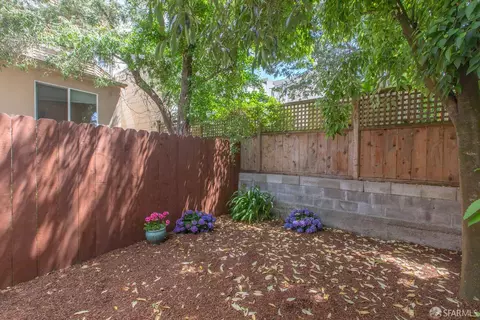 Exterior - 2416 16th Ave, San Francisco, CA 94116 photo 5 of 12
