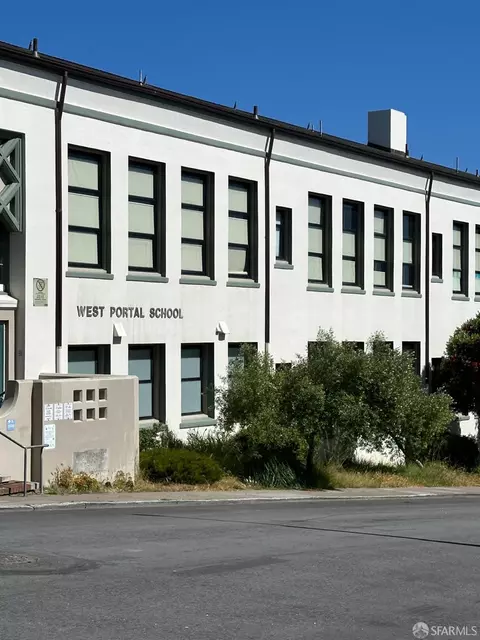 Exterior - 2416 16th Ave, San Francisco, CA 94116 photo 9 of 12