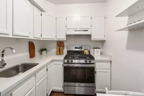 Kitchen - 2416 16th Ave, San Francisco, CA 94116 photo 5 of 7
