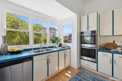 Kitchen - 1902 Baker St, San Francisco, CA 94115 photo 3 of 4