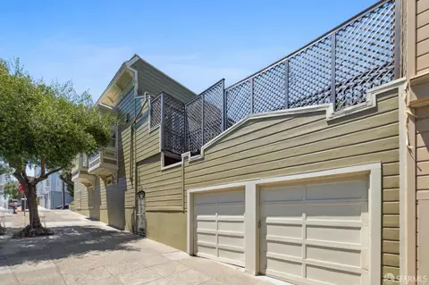 Exterior - 1902 Baker St, San Francisco, CA 94115 photo 6 of 8