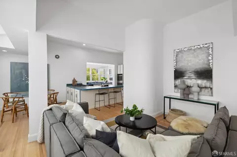 Living - 1902 Baker St, San Francisco, CA 94115 photo 3 of 6