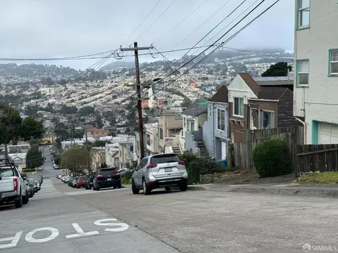 View/Area - 331 Shields St, San Francisco, CA 94132 photo 1 of 3