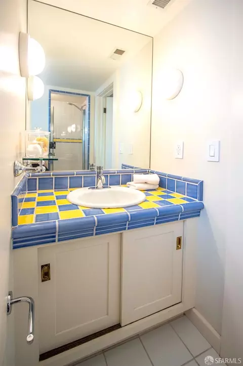 Bath - 33 Marcela Ave, San Francisco, CA 94116 photo 4 of 4