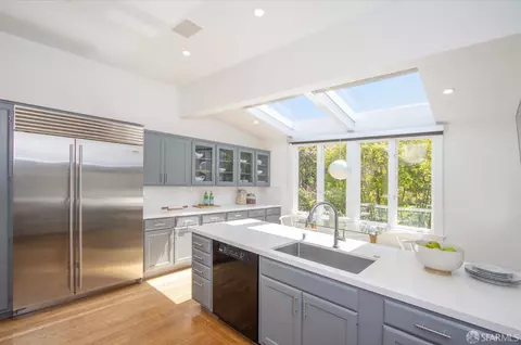 Kitchen - 33 Marcela Ave, San Francisco, CA 94116 photo 5 of 7