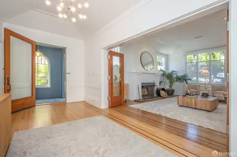 Entry Way - 33 Marcela Ave, San Francisco, CA 94116 photo 5 of 9