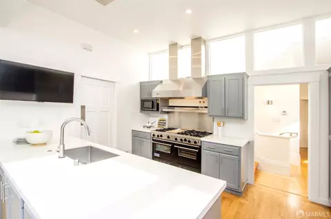 Kitchen - 33 Marcela Ave, San Francisco, CA 94116 photo 2 of 7