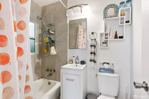 Bath - 3621 20th St, San Francisco, CA 94110 photo 1 of 4