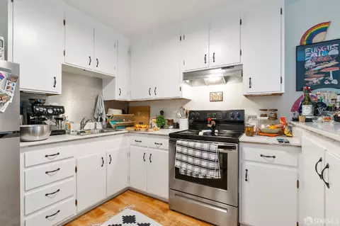 Kitchen - 3621 20th St, San Francisco, CA 94110 photo 4 of 7