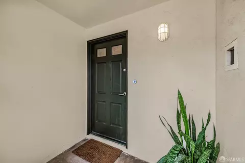 Entry Way - 75 Coventry Ct, San Francisco, CA 94127 photo 1 of 2