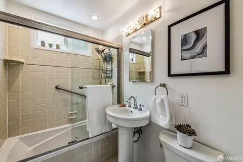 Bath - 75 Coventry Ct, San Francisco, CA 94127 photo 1 of 1