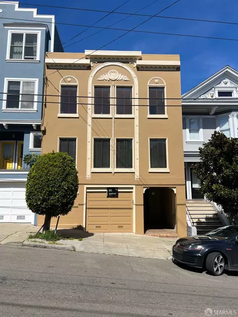 4642 18th St, San Francisco, CA 94114