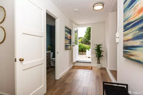 Entry Way - 2367 35th Ave, San Francisco, CA 94116 photo 2 of 2