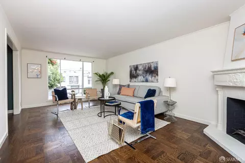 Living - 2367 35th Ave, San Francisco, CA 94116 photo 2 of 3