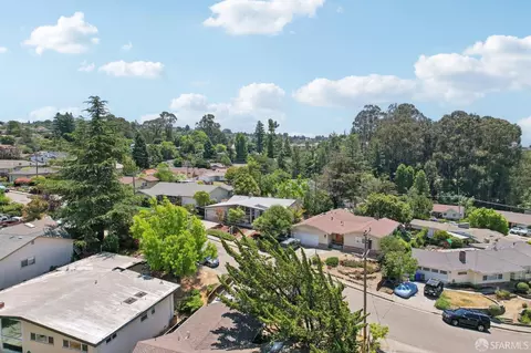 View/Area - 3169 Saddle Dr, Hayward, CA 94541 photo 1 of 8