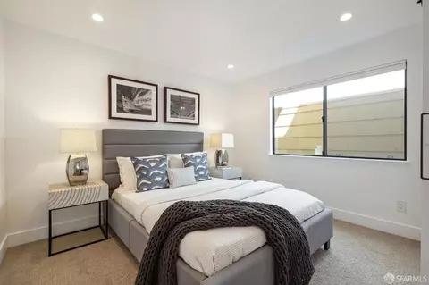 Bedroom - 327 18th Ave, San Francisco, CA 94121 photo 3 of 8