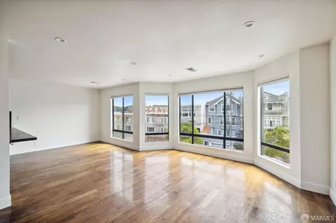 Living - 327 18th Ave, San Francisco, CA 94121 photo 1 of 3