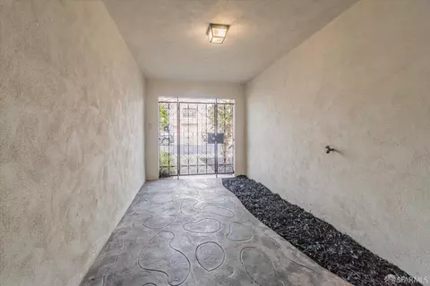 Exterior - 2179 46th Ave, San Francisco, CA 94116 photo 2 of 14