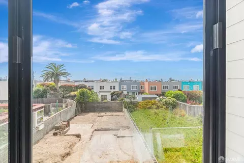 Exterior - 2179 46th Ave, San Francisco, CA 94116 photo 3 of 14